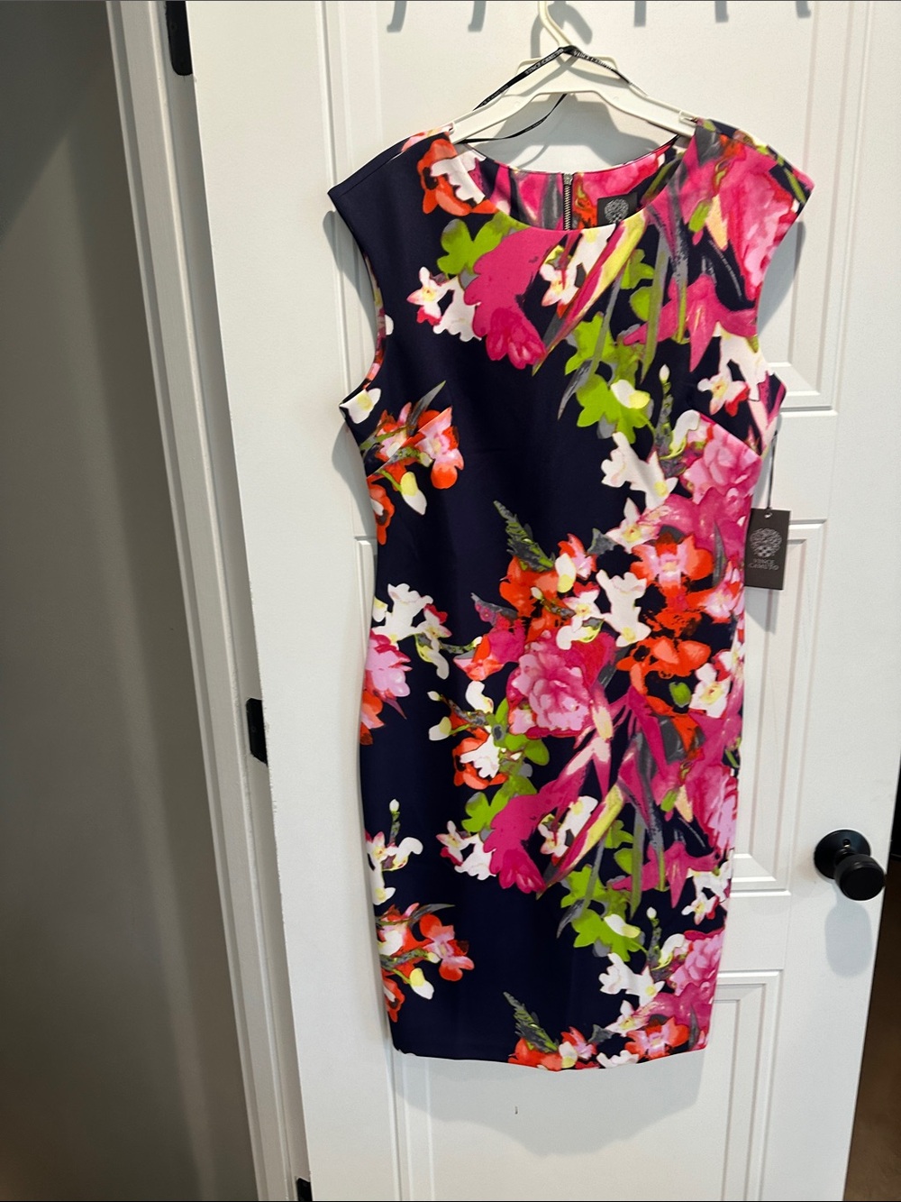 NWT Vince Camuto Dress